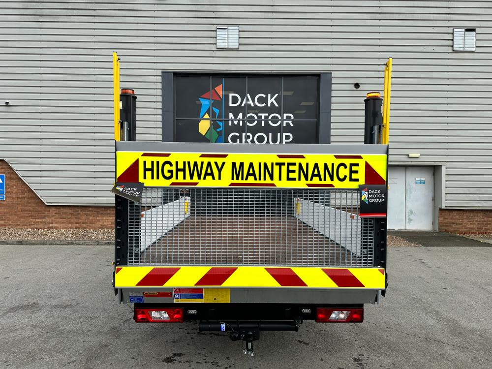 Ford Transit Photo d0481b18-4fa5-4841-b9e6-67c45258cf3e.jpg