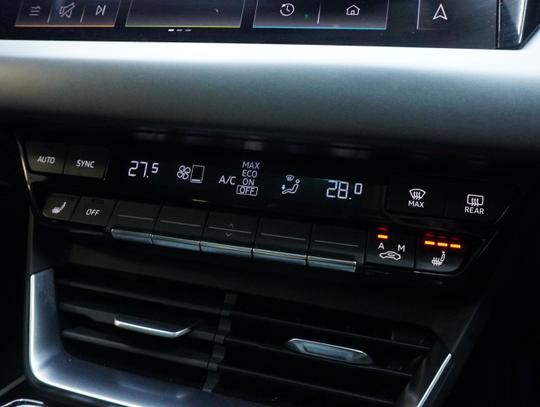 Audi e-tron GT Photo d084ac6a-aa05-48ff-99fb-4c4b86349525.jpg