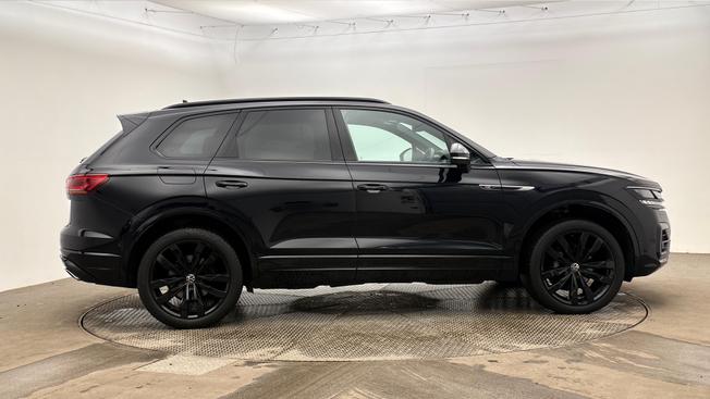 VOLKSWAGEN Touareg Photo 4