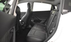 TESLA MODEL Y Photo 17