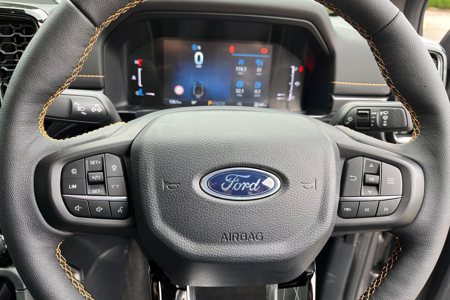 Ford RANGER Photo 17