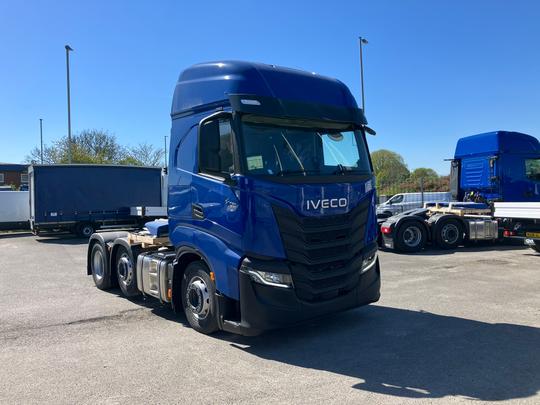 Iveco S-WAY Photo