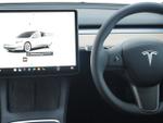 TESLA Model 3 Photo 14