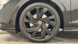 VOLKSWAGEN Golf Photo 5