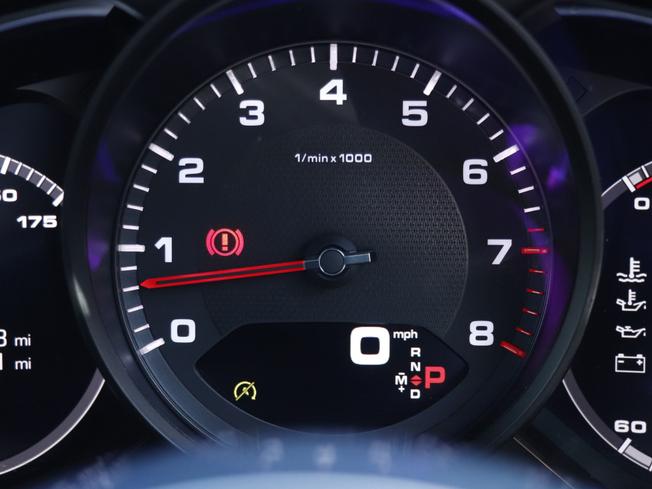 PORSCHE Cayenne Photo 40