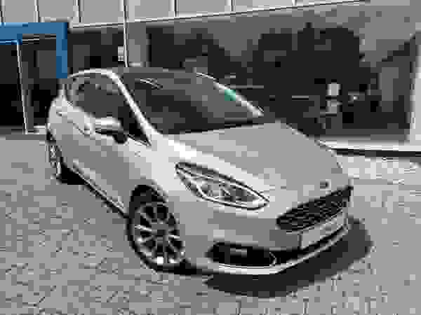 Used 2019 Ford Fiesta 1.0T EcoBoost GPF Vignale Hatchback 5dr Petrol Auto Euro 6 (s/s) (100 ps) Moondust Silver at Dinnages