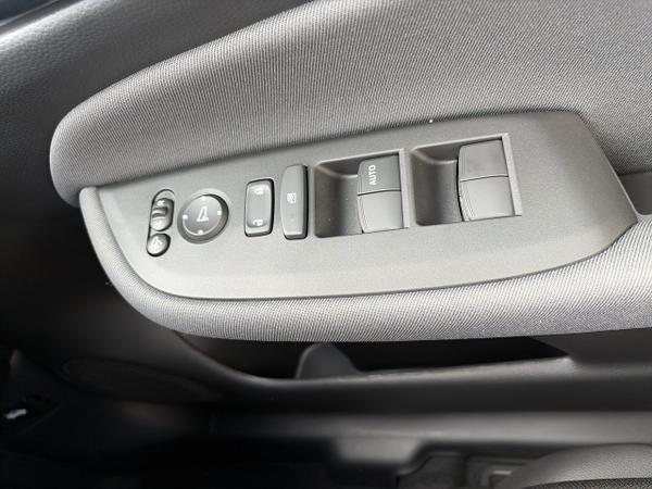 Honda Jazz Photo 19