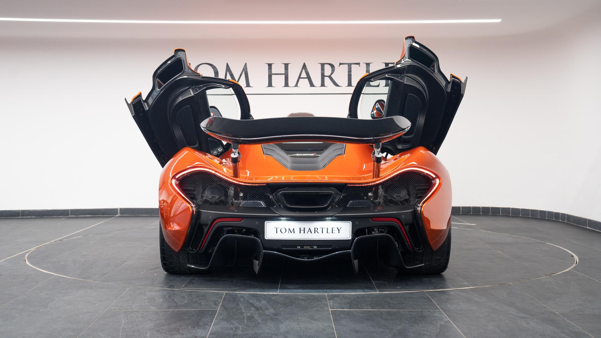 McLaren P1 Photo d1258e7b-0288-4b3f-a63e-9eedfab4d732.jpg