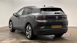 VOLKSWAGEN ID.4 Photo 3