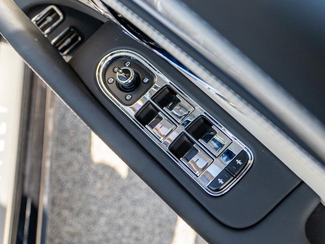 BENTLEY Flying Spur  Photo 34