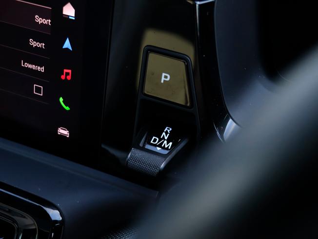 PORSCHE Panamera Photo 31