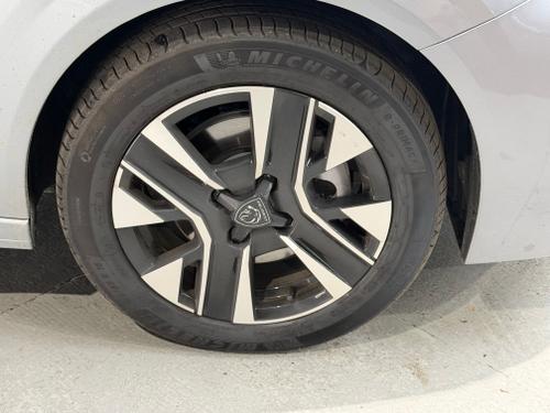 Peugeot 208 Photo d146175d-bd0f-4d74-9738-2c8ec4157ef8.jpeg
