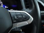 Volkswagen T-Roc Photo 19
