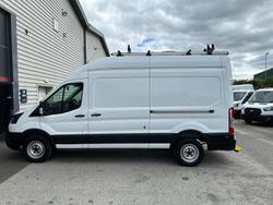 Ford Transit Photo 17