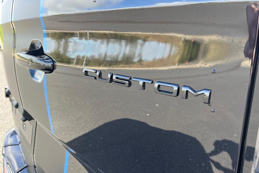 Used Ford TRANSIT CUSTOM L2DCIVSPORT1 21