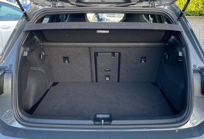VOLKSWAGEN Golf Photo 9