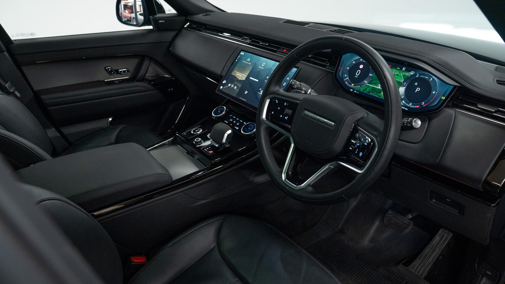 Land Rover Range Rover Sport Photo d1955546-3a08-4424-b954-f3d092b89fd7.jpg