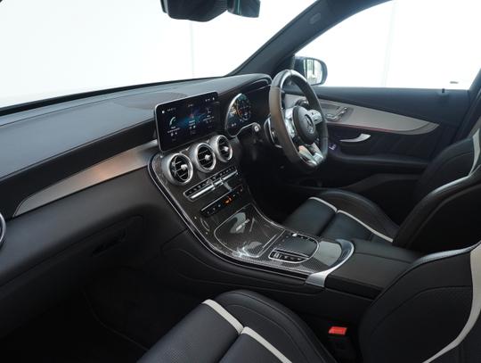 Mercedes-Benz GLC Photo d19c653e-c454-4848-aed2-081388ea67ea.jpg