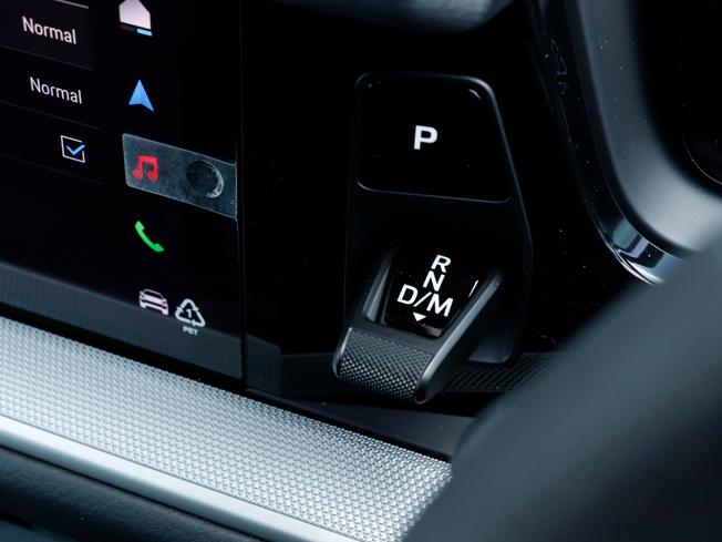 PORSCHE Cayenne Photo 21