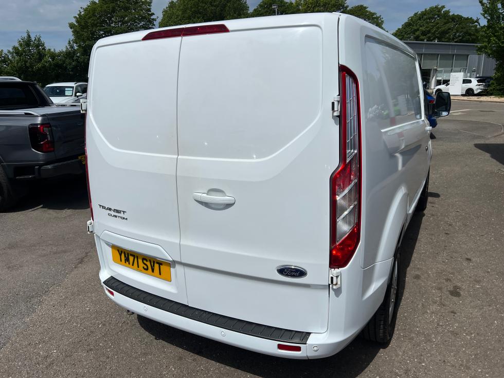 Ford Transit Custom Photo d1c07757-e5ff-48ed-8084-cb6cb9272b2f.jpeg