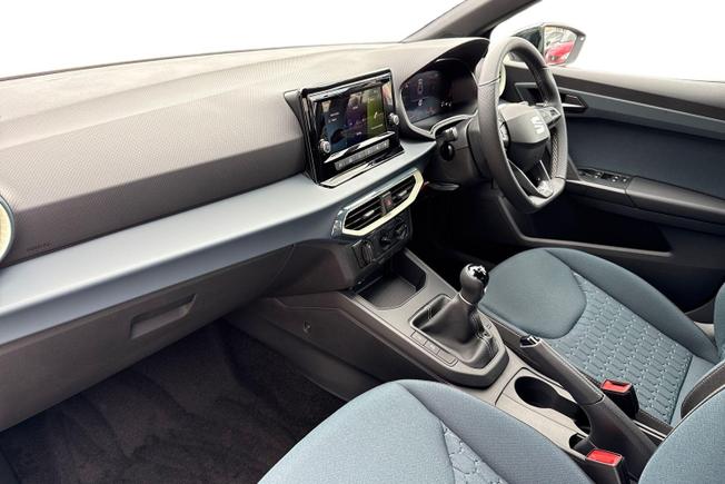 SEAT Ibiza Photo 2