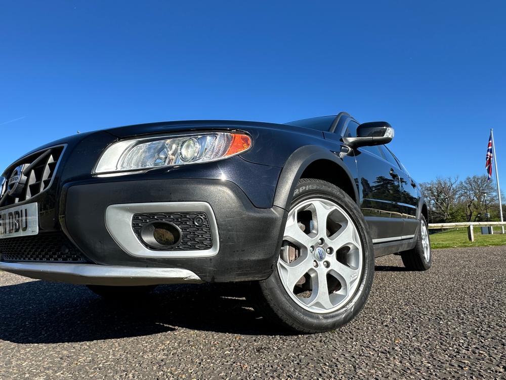 Used Volvo XC70 RE11DBU 13