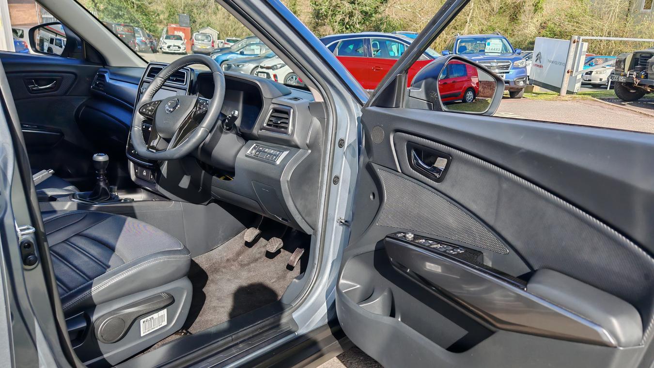 Used SsangYong Tivoli SJ22HVP 12