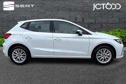 SEAT Ibiza Photo 4