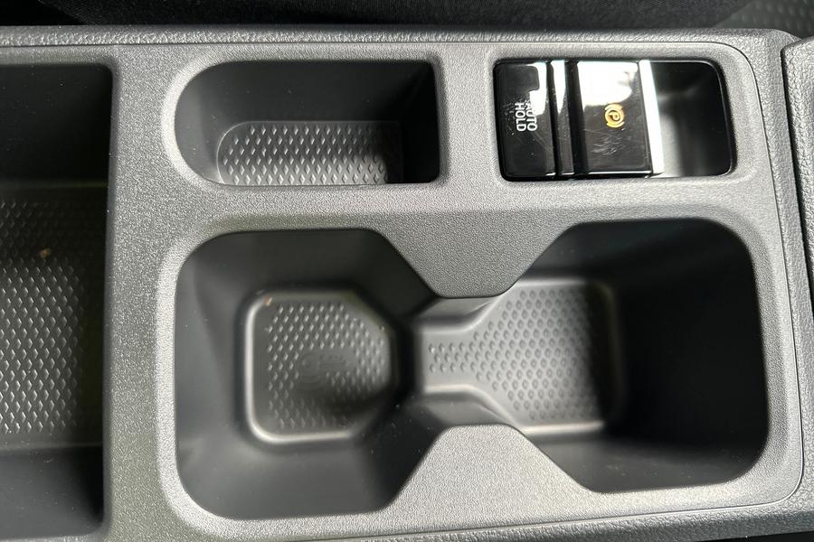 Ford TRANSIT CONNECT Photo d1f2a6f6-418a-43a9-8cfd-c3bf45fb25b0.jpg