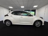 Toyota Yaris Photo 4