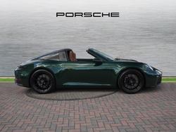 PORSCHE 911 Photo 4