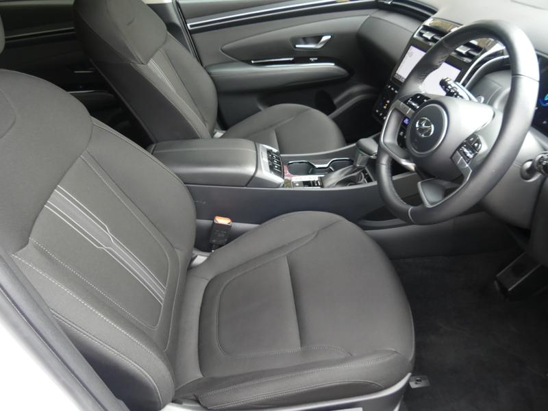 Hyundai TUCSON Photo d2083614-95c4-433e-92c2-fe887ded7690.jpg