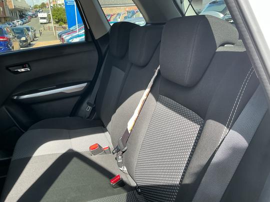 Suzuki Vitara Photo 33