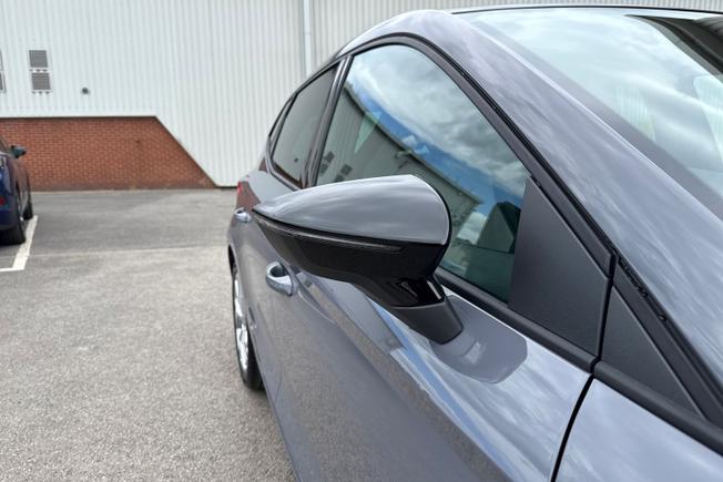 SEAT Ibiza Photo 20