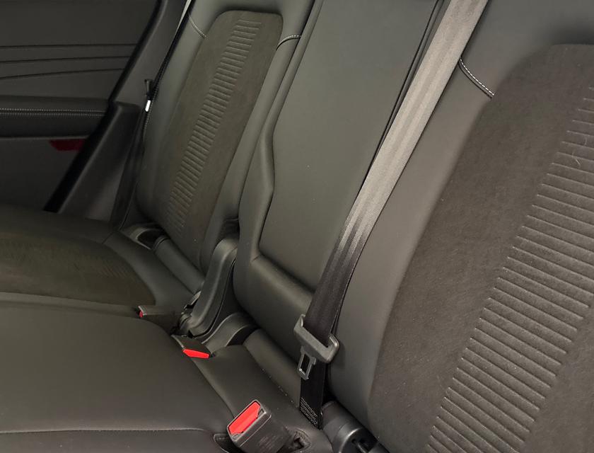 Ford Kuga Photo d21be0e6-2725-41e9-872b-0310923cce5d.jpg