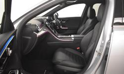 Mercedes-Benz C CLASS Photo 22