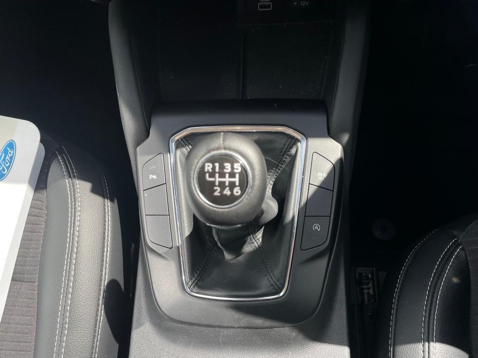 Ford Kuga Photo d230424f-9cbd-49b6-9f80-6cbcfe33f978.jpeg