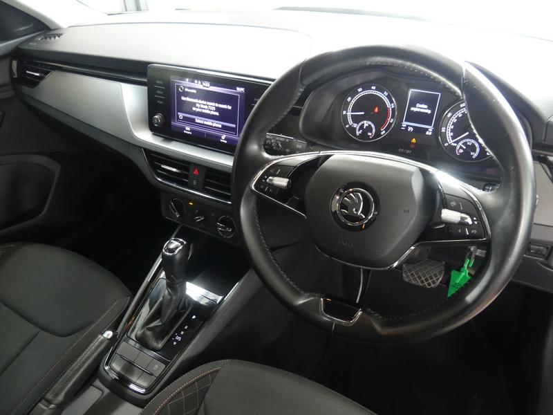 Skoda Kamiq Photo d242375f-31d6-4618-9442-a25331de9a65.jpg