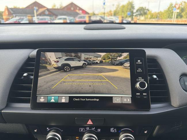 Honda Jazz Photo d24e7490-2da7-45cc-b7b6-40ab1b93ecca.jpg
