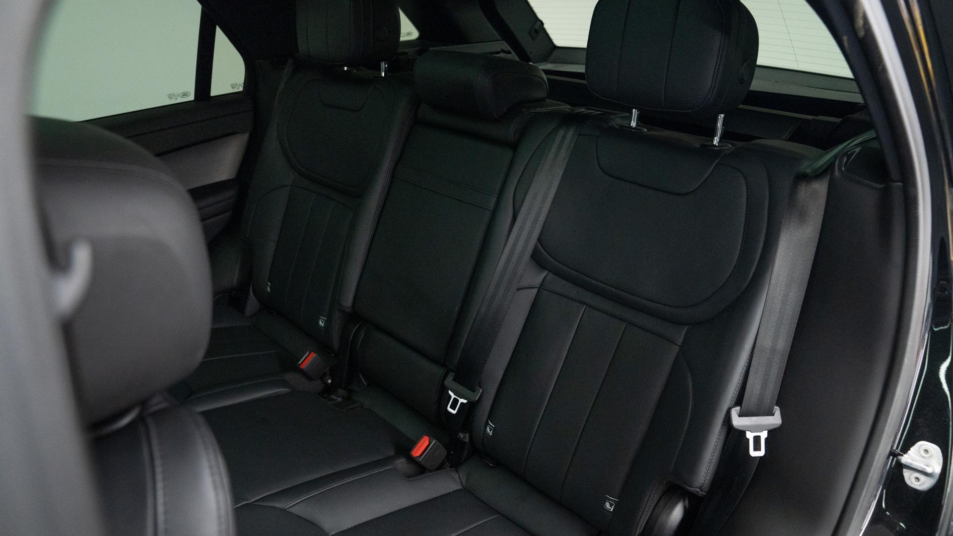 Land Rover Range Rover Sport Photo d24fd20e-b67a-4c21-8f6c-4cf485c49c02.jpg