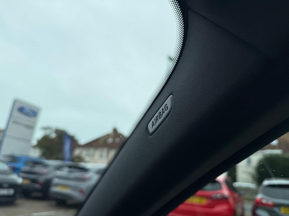 BMW 2 Series Gran Coupe Photo d2559865-86f1-49b7-a4ad-896e71bd7e1c.jpg