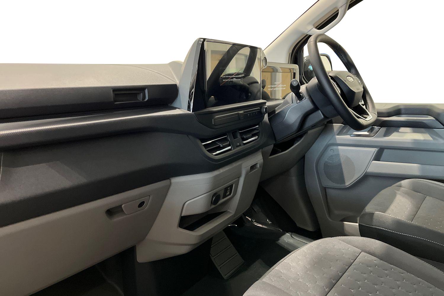 Ford TRANSIT CUSTOM Photo 3