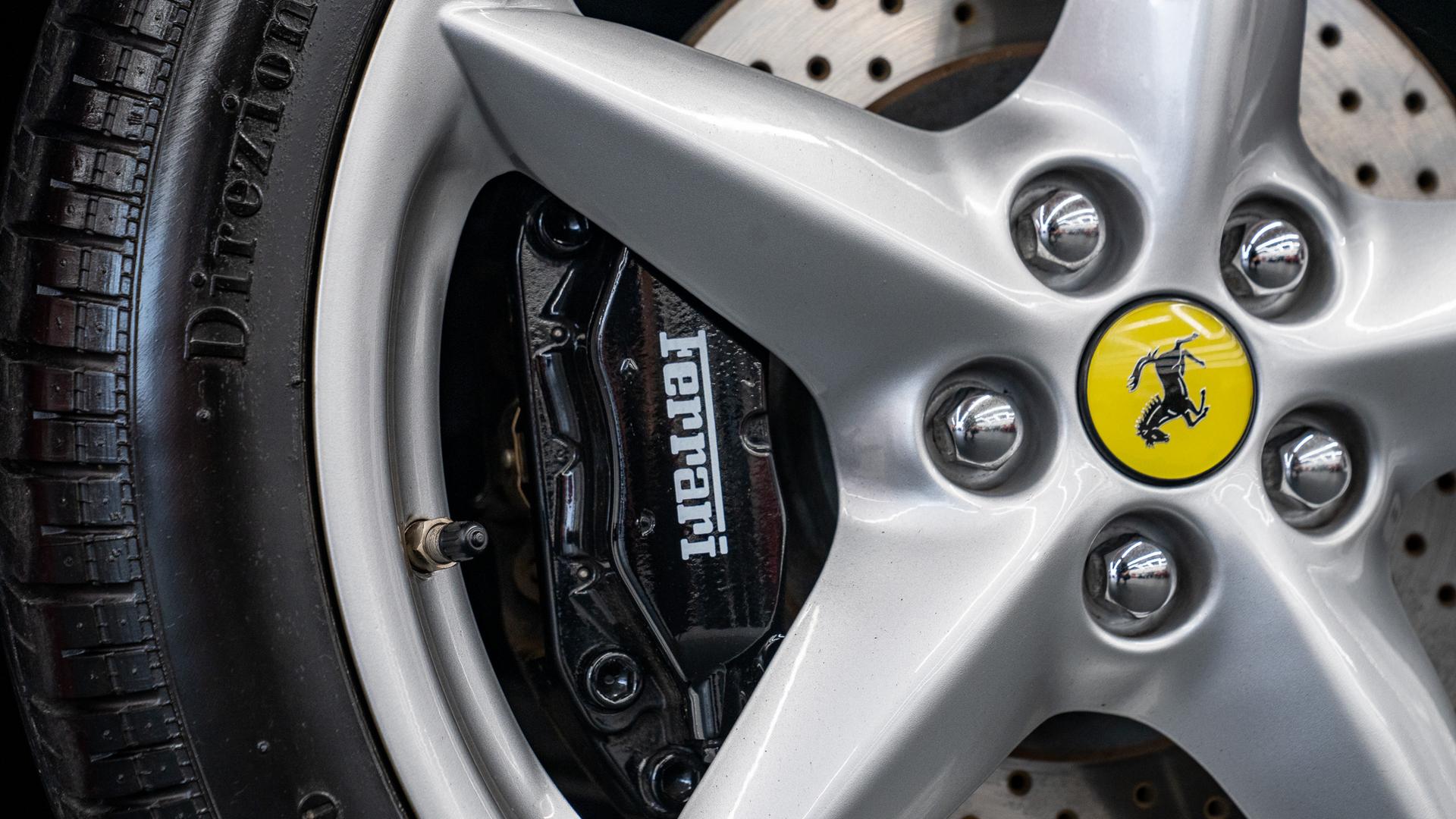 Ferrari 360 Photo d26a0340-3a65-4bcd-958e-bd4385e17876.jpg
