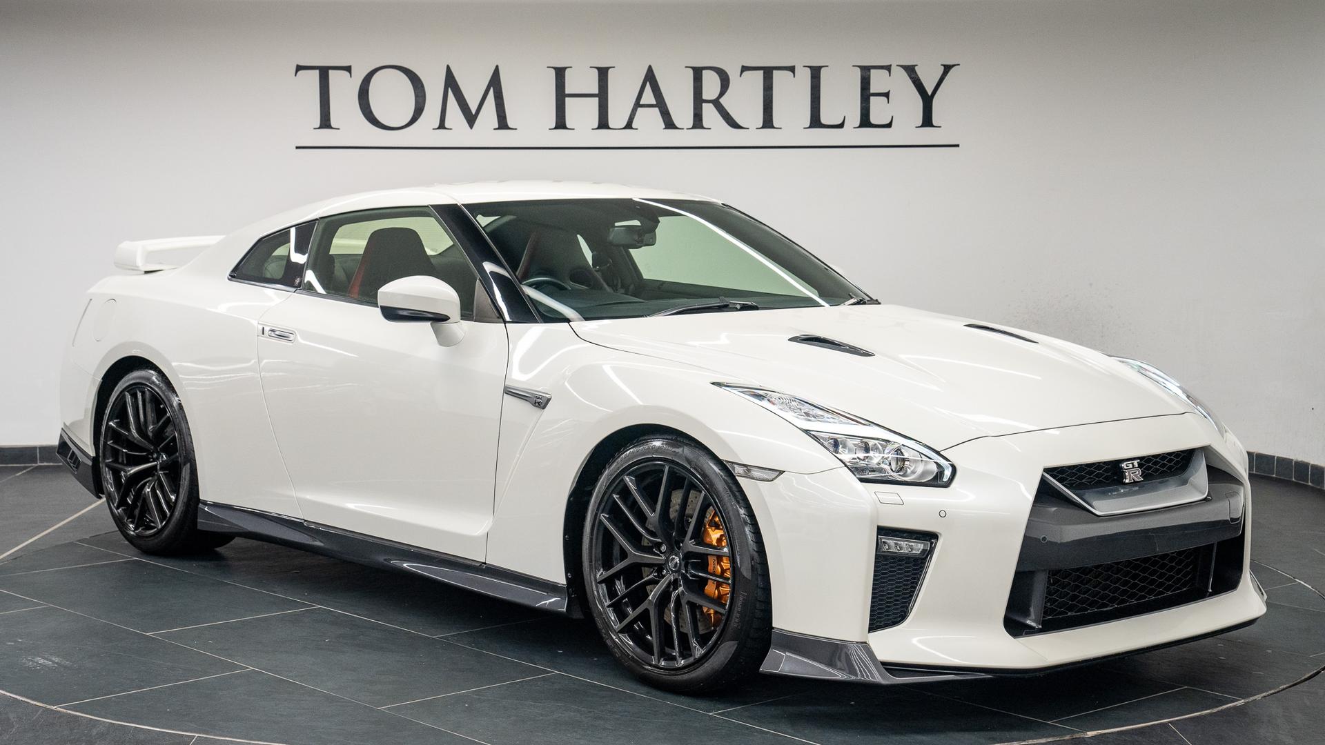 Nissan GT-R Photo d2741454-8e31-43a0-977d-231740d783f2.jpg