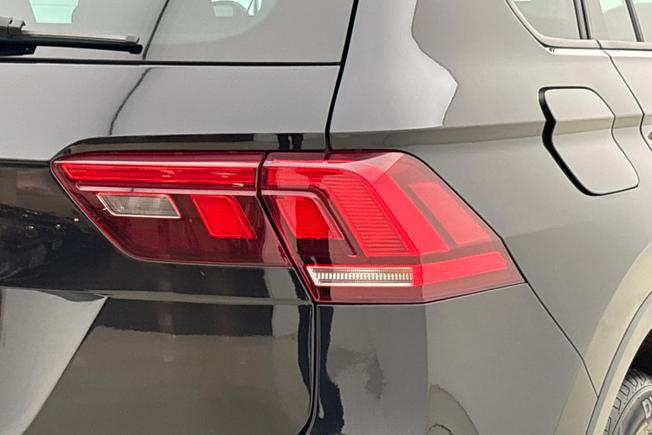Volkswagen Tiguan Photo 18
