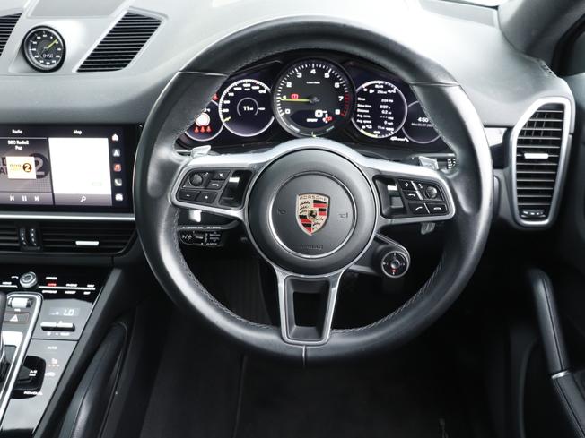 PORSCHE Cayenne Photo 26