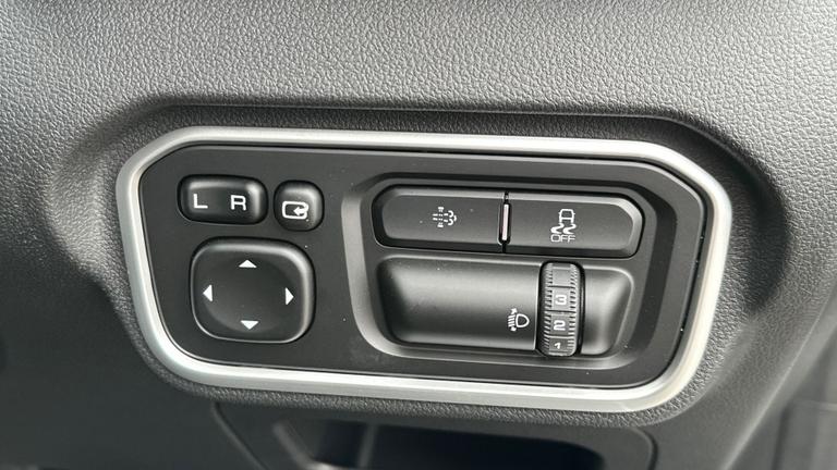 Used GWM POER300 NEW 24