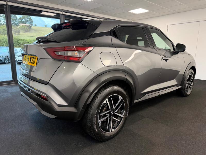 Nissan Juke Photo d2a190ec-1171-48cc-b6f8-13f0569d5de6.jpg