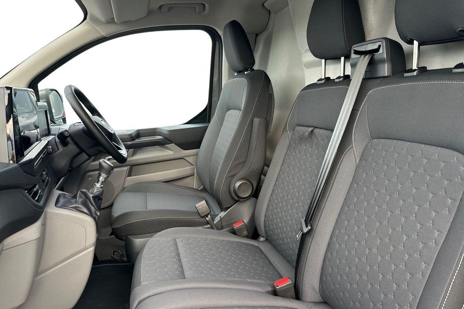 Used Ford TRANSIT CUSTOM NEWCUSTOM18 10