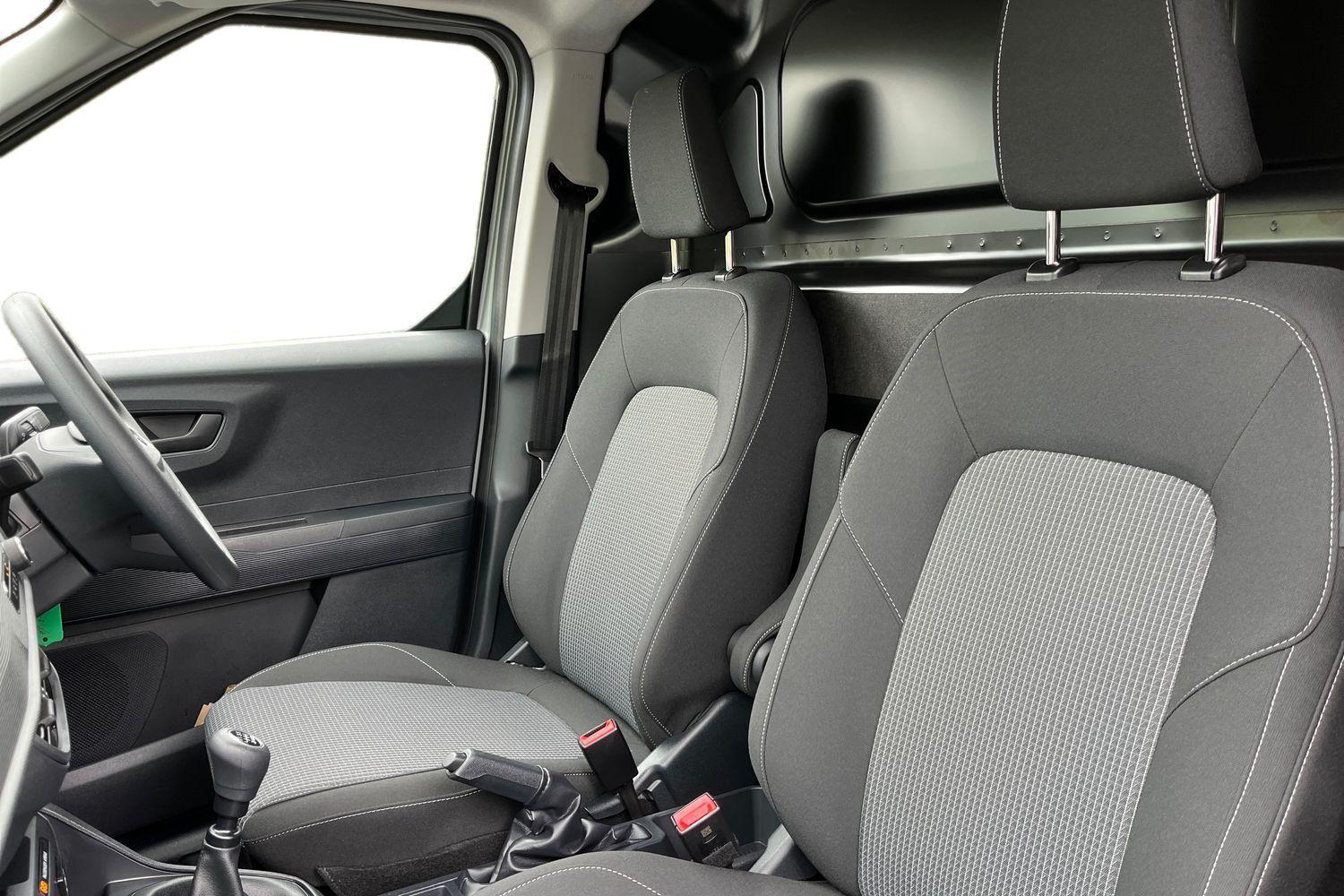 Ford TRANSIT COURIER Photo 9